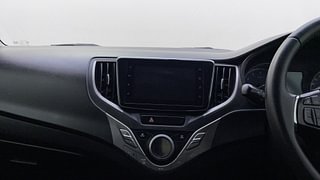 Used 2020 Maruti Suzuki Baleno [2019-2022] Alpha Petrol Petrol Manual top_features Integrated (in-dash) music system