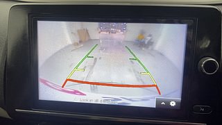 Used 2022 Renault Triber RXZ Petrol Manual top_features Rear camera