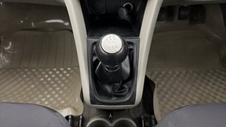Used 2015 Maruti Suzuki Celerio VXI Petrol Manual interior GEAR  KNOB VIEW
