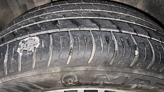 Used 2021 maruti-suzuki Vitara Brezza LXi Petrol Manual tyres RIGHT REAR TYRE TREAD VIEW