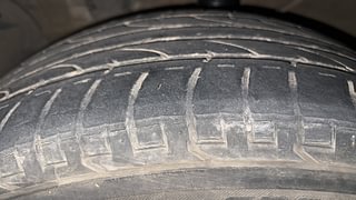 Used 2017 Hyundai Creta [2015-2018] 1.6 SX Plus Auto Petrol Petrol Automatic tyres LEFT FRONT TYRE TREAD VIEW