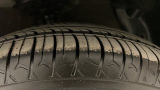 Used 2019 Hyundai Grand i10 Sportz 1.2 Kappa VTVT Petrol Manual tyres RIGHT FRONT TYRE TREAD VIEW