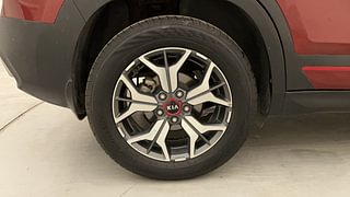 Used 2020 Kia Seltos GTX Plus DCT Petrol Automatic tyres RIGHT REAR TYRE RIM VIEW