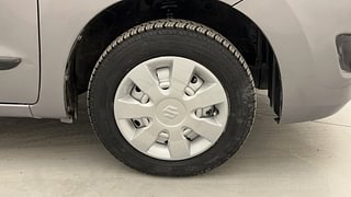 Used 2014 Maruti Suzuki Wagon R 1.0 [2013-2019] LXi CNG Petrol+cng Manual tyres RIGHT FRONT TYRE RIM VIEW