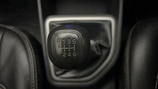 Used 2016 Hyundai Creta [2015-2018] 1.6 SX Plus Petrol Petrol Manual interior GEAR  KNOB VIEW