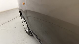 Used 2013 Maruti Suzuki Wagon R 1.0 [2013-2019] LXi CNG Petrol+cng Manual dents MINOR SCRATCH
