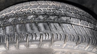 Used 2017 Maruti Suzuki Alto K10 [2014-2019] VXI AMT Petrol Automatic tyres RIGHT FRONT TYRE TREAD VIEW