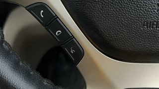 Used 2019 Hyundai New Santro 1.1 Sportz CNG Petrol+cng Manual top_features Voice command/control