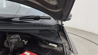 Used 2018 Tata Tiago [2016-2020] Revotron XZA AMT Petrol Automatic engine ENGINE LEFT SIDE HINGE & APRON VIEW