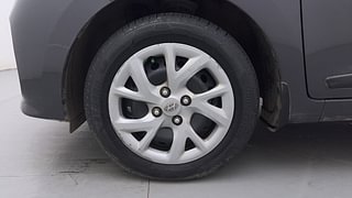 Used 2020 Hyundai Grand i10 Sportz 1.2 Kappa VTVT Petrol Manual tyres LEFT FRONT TYRE RIM VIEW