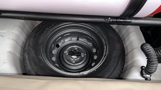 Used 2019 Hyundai New Santro 1.1 Sportz CNG Petrol+cng Manual tyres SPARE TYRE VIEW