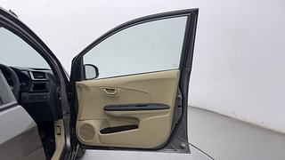 Used 2017 Honda Brio [2017-2018] S MT Petrol Manual interior RIGHT FRONT DOOR OPEN VIEW