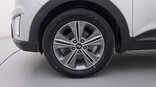 Used 2017 Hyundai Creta [2015-2018] 1.6 SX Plus Auto Petrol Petrol Automatic tyres LEFT FRONT TYRE RIM VIEW