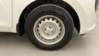 Used 2021 Hyundai New Santro 1.1 Magna Petrol Manual tyres RIGHT FRONT TYRE RIM VIEW