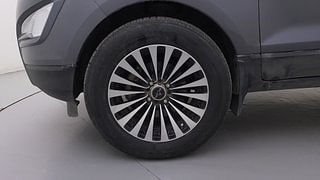 Used 2019 Ford EcoSport [2017-2021] Titanium 1.5L TDCi Diesel Manual tyres LEFT FRONT TYRE RIM VIEW