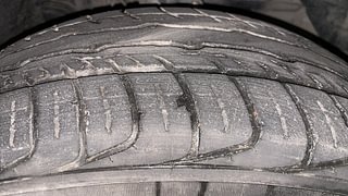 Used 2023 Toyota Innova Hycross GX 7 STR Petrol Automatic tyres RIGHT FRONT TYRE TREAD VIEW