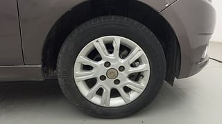 Used 2018 Tata Tiago [2016-2020] Revotron XZA AMT Petrol Automatic tyres RIGHT FRONT TYRE RIM VIEW