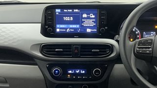 Used 2022 Hyundai Grand i10 Nios Sportz 1.2 Kappa VTVT CNG Petrol+cng Manual interior MUSIC SYSTEM & AC CONTROL VIEW