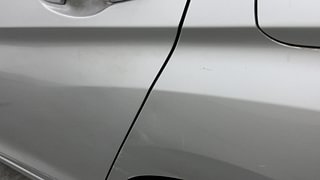 Used 2017 Honda City V Petrol Manual dents MINOR DENT