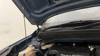 Used 2022 Hyundai Venue SX (O) 1.0 Turbo DCT Petrol Automatic engine ENGINE RIGHT SIDE HINGE & APRON VIEW