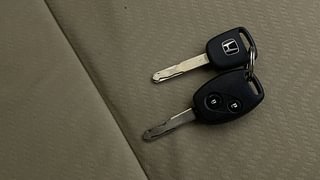 Used 2012 Honda City [2011-2014] 1.5 V MT Petrol Manual extra CAR KEY VIEW