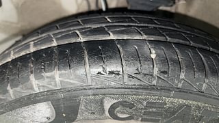 Used 2021 Maruti Suzuki Alto 800 [2019-2022] LXI Petrol Manual tyres LEFT FRONT TYRE TREAD VIEW