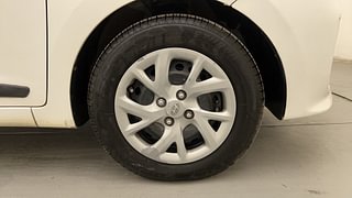 Used 2019 Hyundai Grand i10 Sportz 1.2 Kappa VTVT Petrol Manual tyres RIGHT FRONT TYRE RIM VIEW