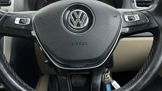 Used 2017 Volkswagen Ameo [2017-2020] Highline Plus 1.5L AT (D) Diesel Automatic top_features Steering mounted controls