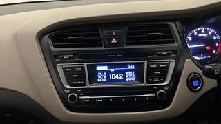 Used 2016 Hyundai Elite i20 [2014-2018] Asta 1.2 Petrol Manual top_features Integrated (in-dash) music system