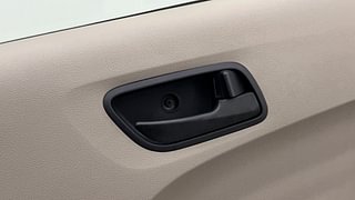 Used 2021 Hyundai New Santro 1.1 Magna Petrol Manual top_features Central locking