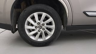 Used 2023 Toyota Innova Hycross GX 7 STR Petrol Automatic tyres RIGHT REAR TYRE RIM VIEW