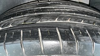 Used 2015 Hyundai Creta [2015-2018] 1.6 S Petrol Petrol Manual tyres LEFT REAR TYRE TREAD VIEW