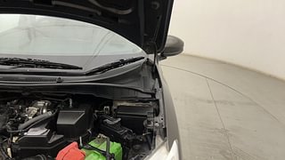 Used 2014 Honda City V Petrol Manual engine ENGINE LEFT SIDE HINGE & APRON VIEW