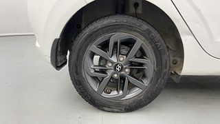 Used 2021 Hyundai Grand i10 Nios Sportz 1.2 Kappa VTVT CNG Petrol+cng Manual tyres RIGHT REAR TYRE RIM VIEW