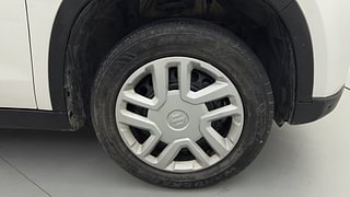 Used 2021 maruti-suzuki Vitara Brezza VXi Petrol Manual tyres RIGHT FRONT TYRE RIM VIEW