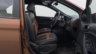 Used 2018 Ford Freestyle [2017-2021] Titanium 1.2 Petrol Manual interior RIGHT SIDE FRONT DOOR CABIN VIEW