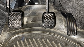 Used 2021 Maruti Suzuki Alto 800 [2019-2022] LXI Petrol Manual interior PEDALS VIEW