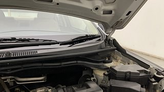 Used 2020 Honda Amaze [2018-2021] 1.2 V i-VTEC Petrol Manual engine ENGINE LEFT SIDE HINGE & APRON VIEW