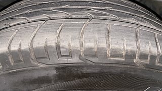 Used 2019 Ford EcoSport [2017-2021] Titanium 1.5L TDCi Diesel Manual tyres RIGHT FRONT TYRE TREAD VIEW