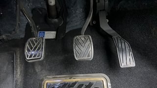Used 2019 Maruti Suzuki S-Cross Alpha 1.3 Diesel Manual interior PEDALS VIEW