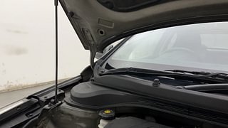 Used 2020 Hyundai Verna SX Opt Petrol Petrol Manual engine ENGINE RIGHT SIDE HINGE & APRON VIEW