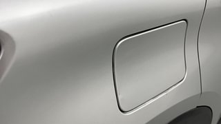 Used 2022 Renault Triber RXZ Petrol Manual dents MINOR DENT