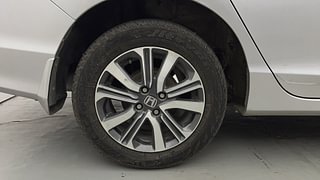Used 2017 Honda City V Petrol Manual tyres RIGHT REAR TYRE RIM VIEW