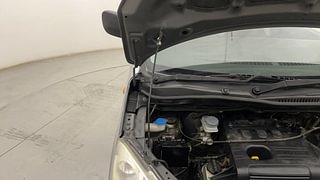 Used 2014 Maruti Suzuki Wagon R 1.0 [2013-2019] LXi CNG Petrol+cng Manual engine ENGINE RIGHT SIDE HINGE & APRON VIEW