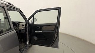 Used 2014 Maruti Suzuki Wagon R 1.0 [2013-2019] LXi CNG Petrol+cng Manual interior RIGHT FRONT DOOR OPEN VIEW