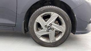 Used 2020 Hyundai Verna SX Petrol Petrol Manual tyres RIGHT FRONT TYRE RIM VIEW