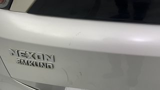Used 2019 Tata Nexon [2017-2020] XZ Petrol Petrol Manual dents MINOR SCRATCH