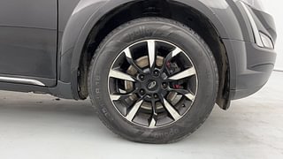 Used 2021 Mahindra XUV500 [2018-2021] W11 AT Diesel Automatic tyres RIGHT FRONT TYRE RIM VIEW