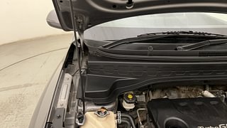 Used 2021 Kia Sonet HTX 1.0 iMT Petrol Manual engine ENGINE RIGHT SIDE HINGE & APRON VIEW