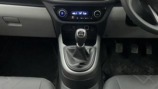 Used 2022 Hyundai Grand i10 Nios Sportz 1.2 Kappa VTVT CNG Petrol+cng Manual interior GEAR  KNOB VIEW